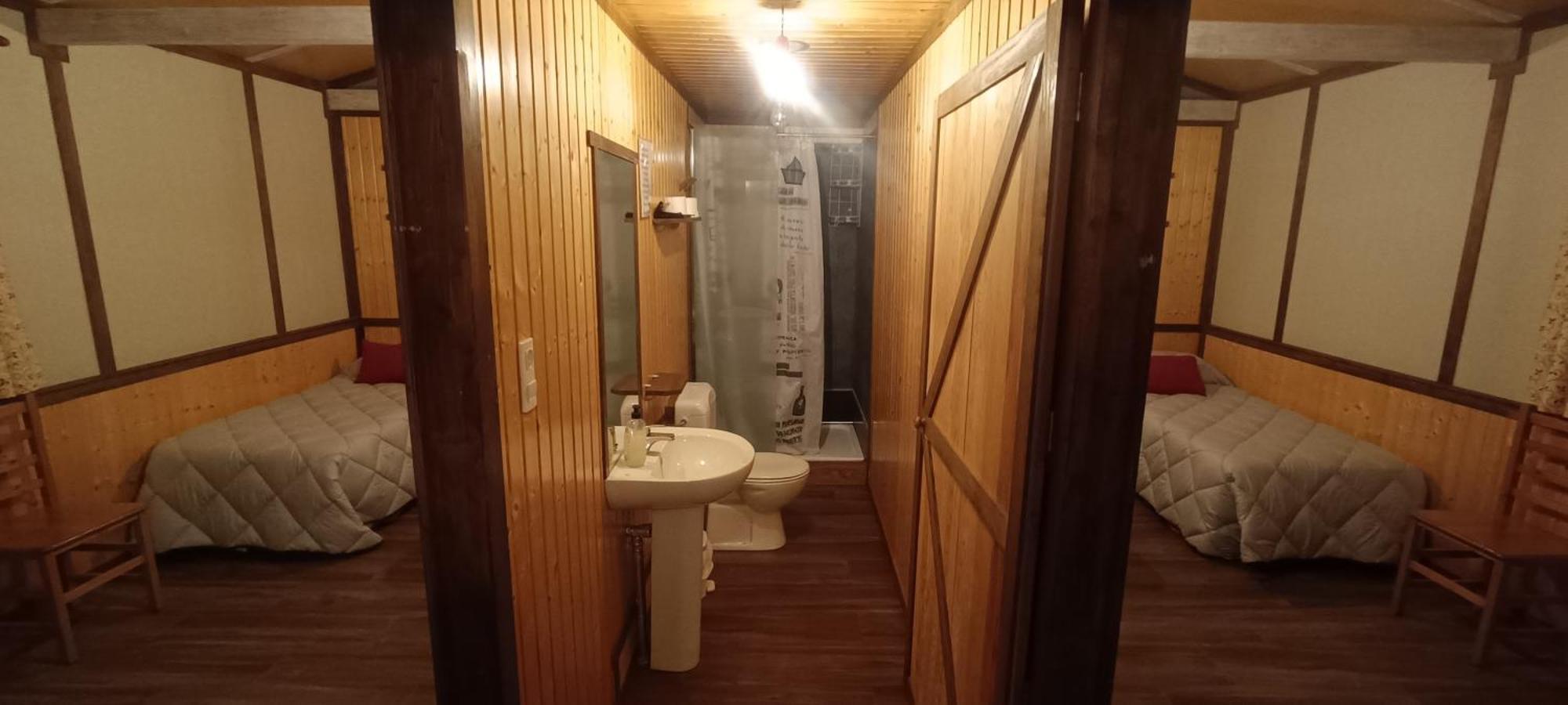 Casas Rurales Vado Del Rio Tus Cortijo Prados 外观 照片