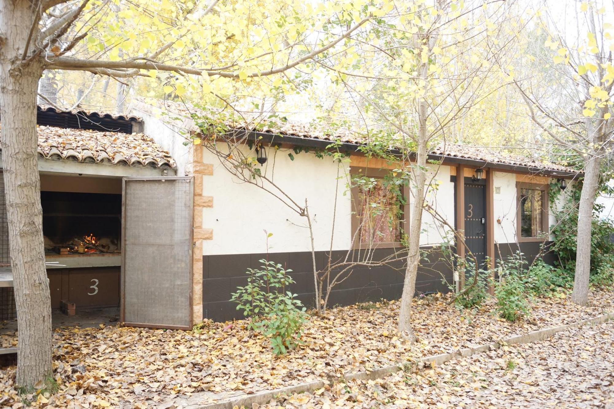 Casas Rurales Vado Del Rio Tus Cortijo Prados 外观 照片