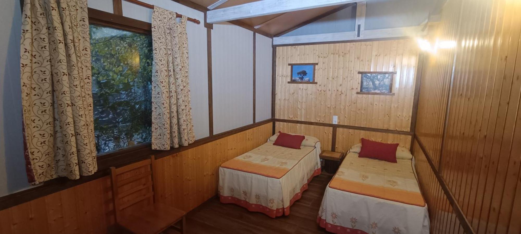 Casas Rurales Vado Del Rio Tus Cortijo Prados 外观 照片