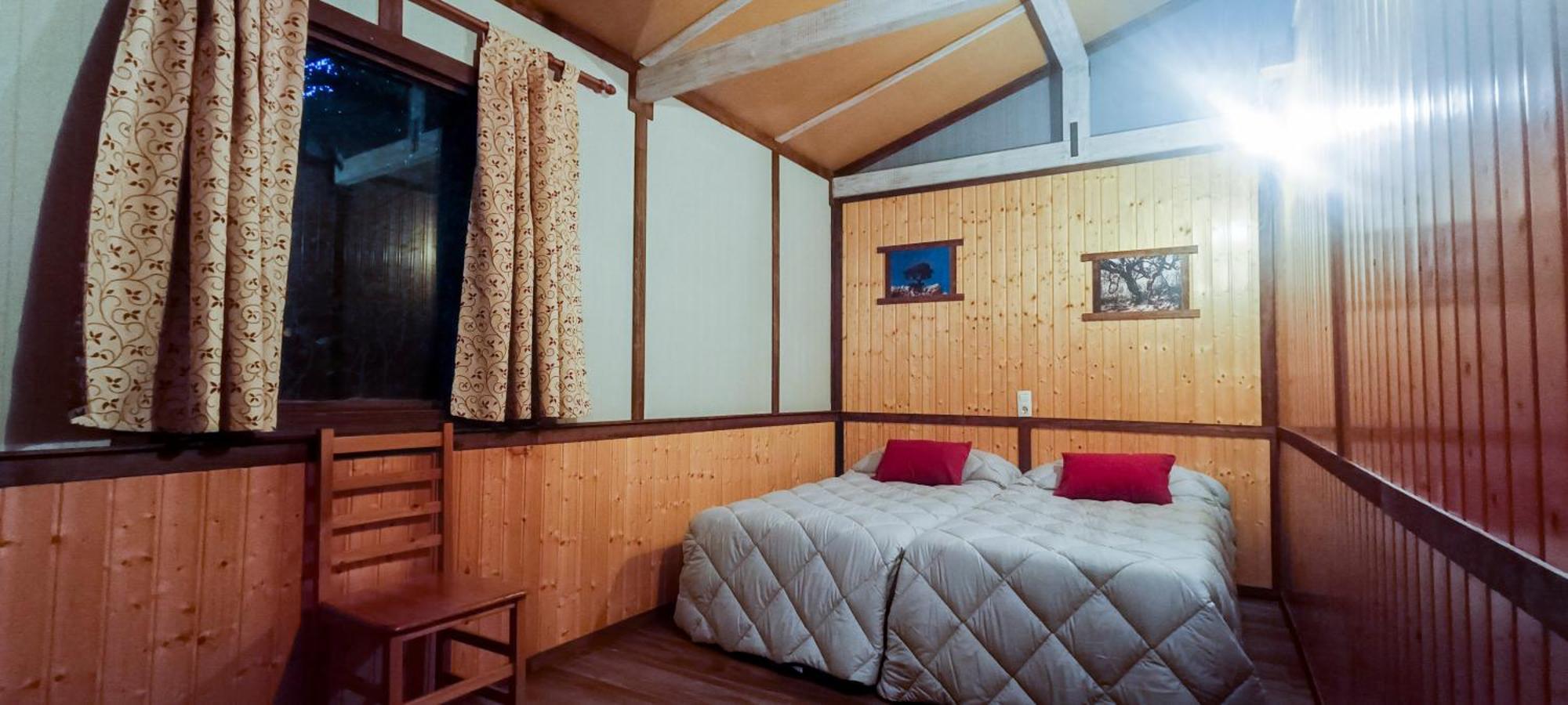 Casas Rurales Vado Del Rio Tus Cortijo Prados 外观 照片